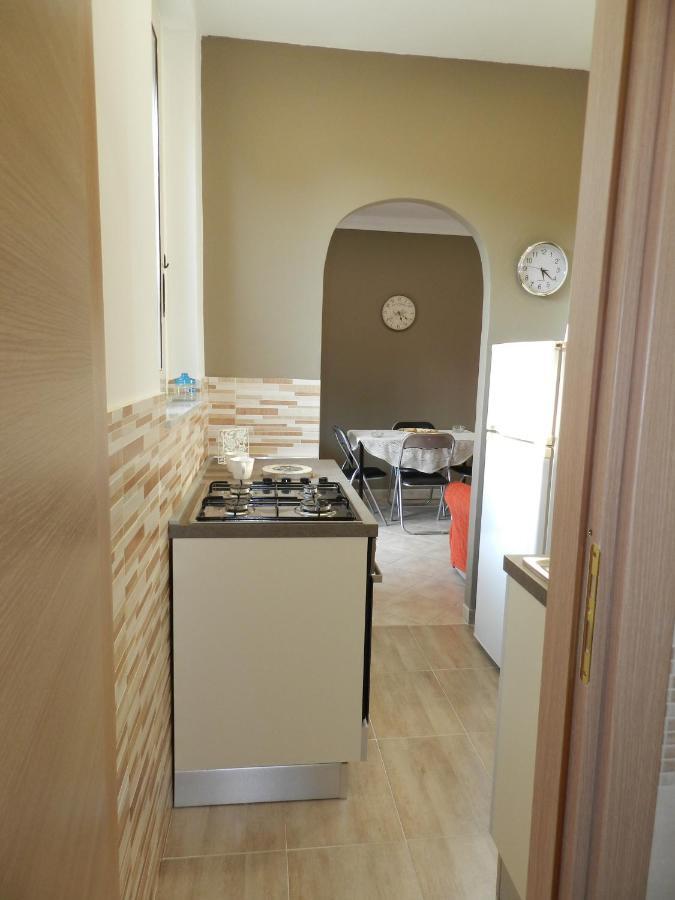 La Terrazza Ursino Apartment คาตาเนีย ภายนอก รูปภาพ